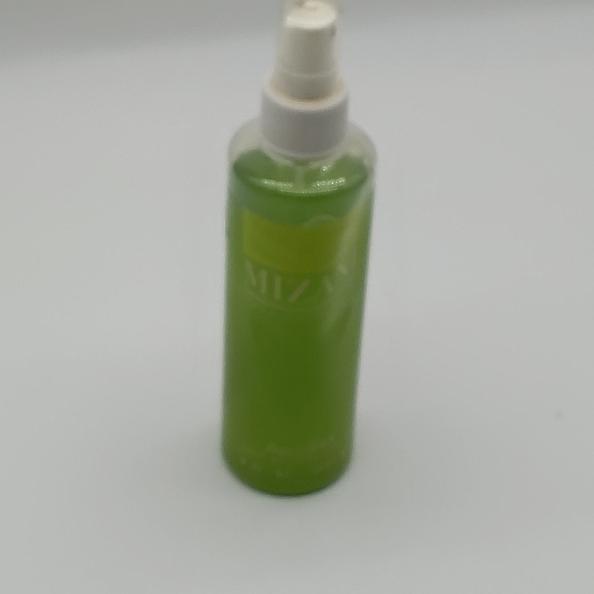 Mizani Aerofixx Soft Holding Spritz 8 Oz