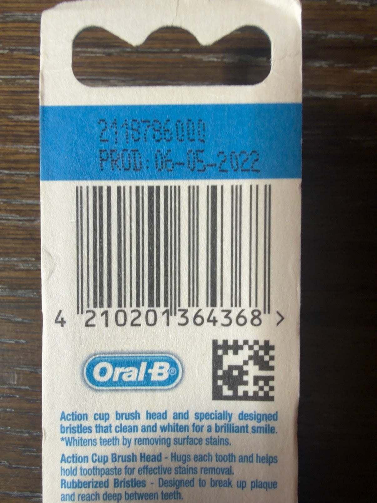 Oral-B CrossAction Power Whitening Medium Brush Heads, 2-Pack