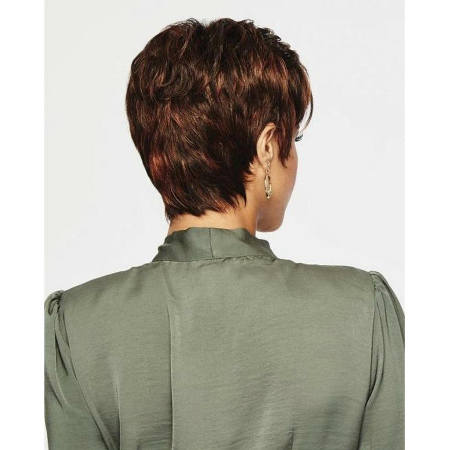 Raquel Welch Winner Wig, SS8/12 Iced Mocha, Average Cap
