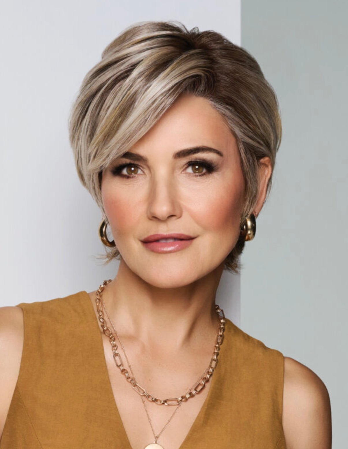 Raquel Welch Sheer Luxury Collection, Posh Premier Short Boycut Wig with Feather Lite Fiber Luxlite Cap Ll, Average, RL8/29 Hazelnut