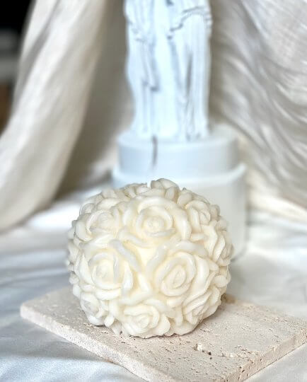 Rose Blossom Sculpture Candle – Hand-Poured Soy Wax | Ivory & Rose Pink