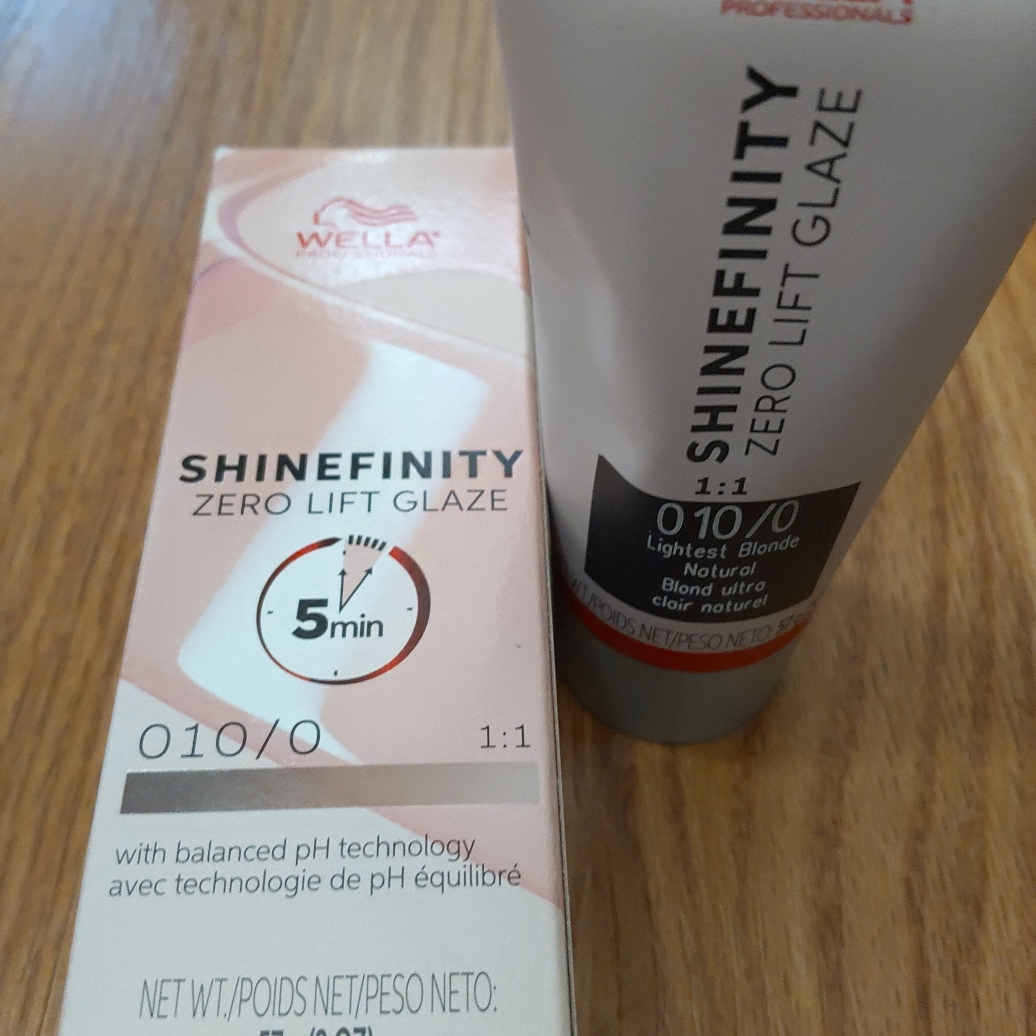 Wella Shinefinity Zero Lift Glaze 04/0 Hair Color, 2 oz